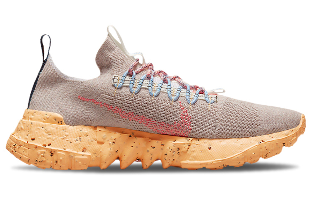 Кроссовки Nike Space Hippie 01