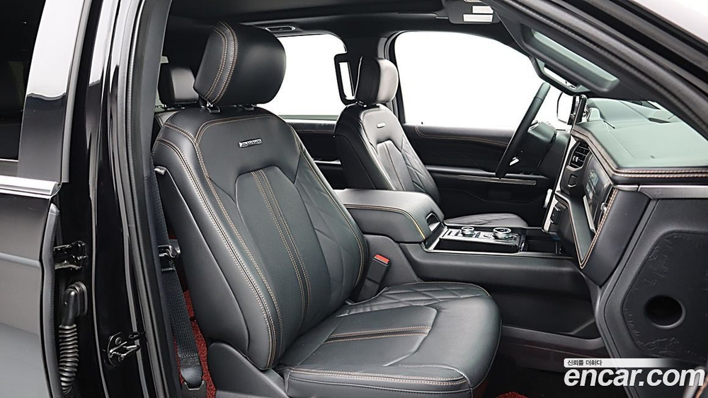 Ford Expedition Platinum 4WD (12.2022)
