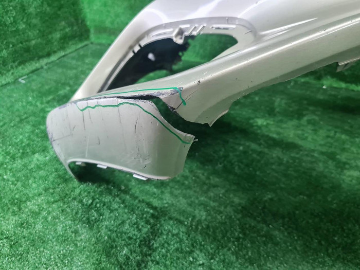 Бампер передний Mercedes E C238 (2016-2021) AMG