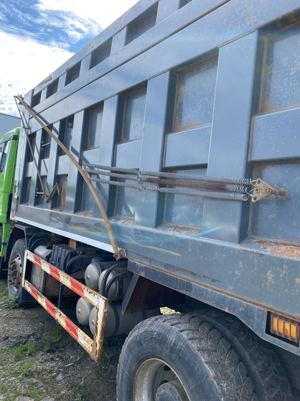 Shacman (Shaanxi) SX* 8x4 Самосвал SX331863366 (Дизельный, 12,5 л, 544 л.с., МТ)