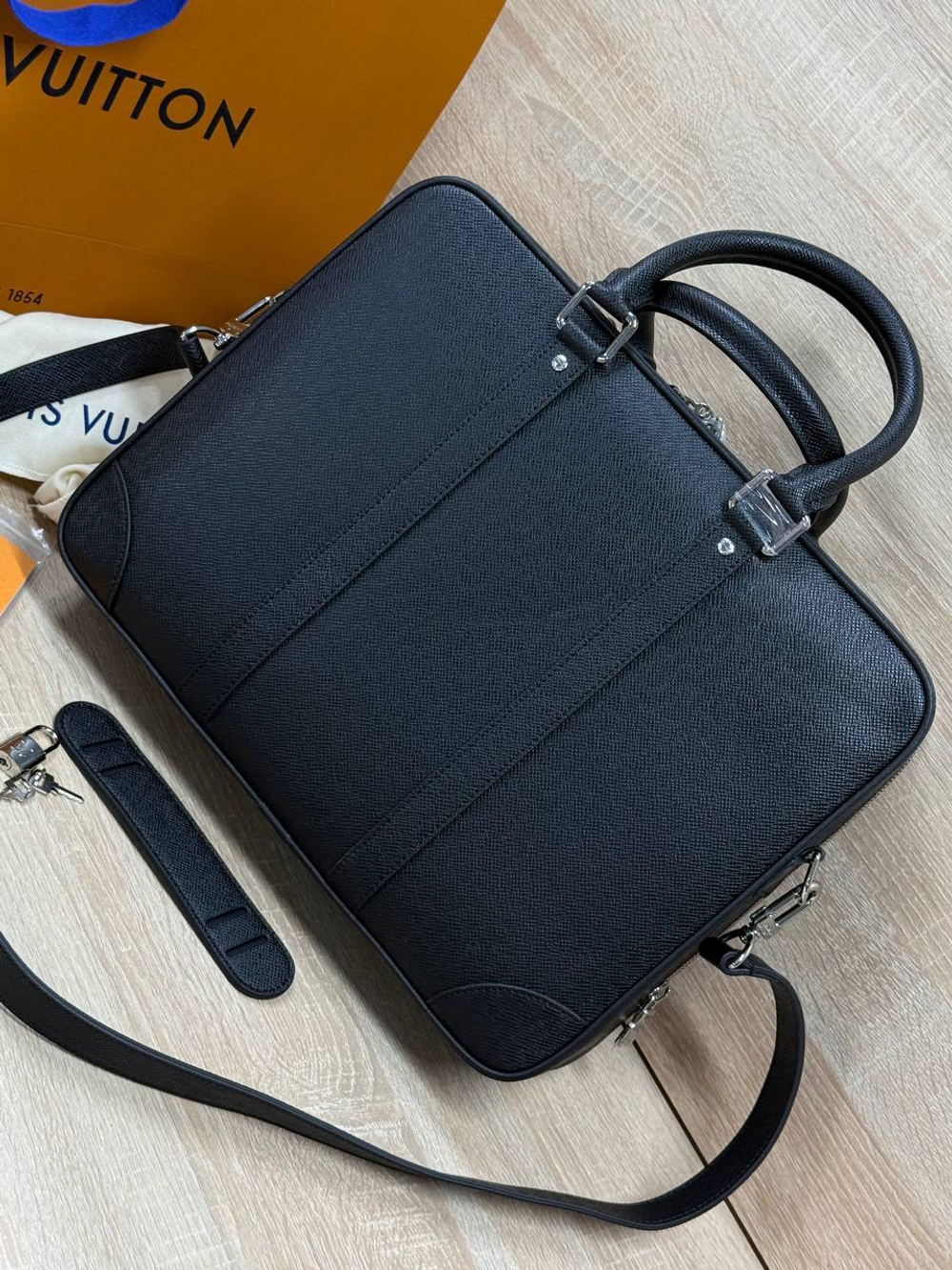 Деловая сумка Louis Vuitton