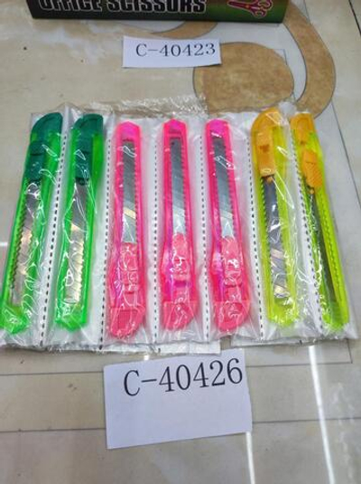 Нож канцелярский 9 мм неоновые цвета 4 цвета 12 шт на подвесе, С-40426