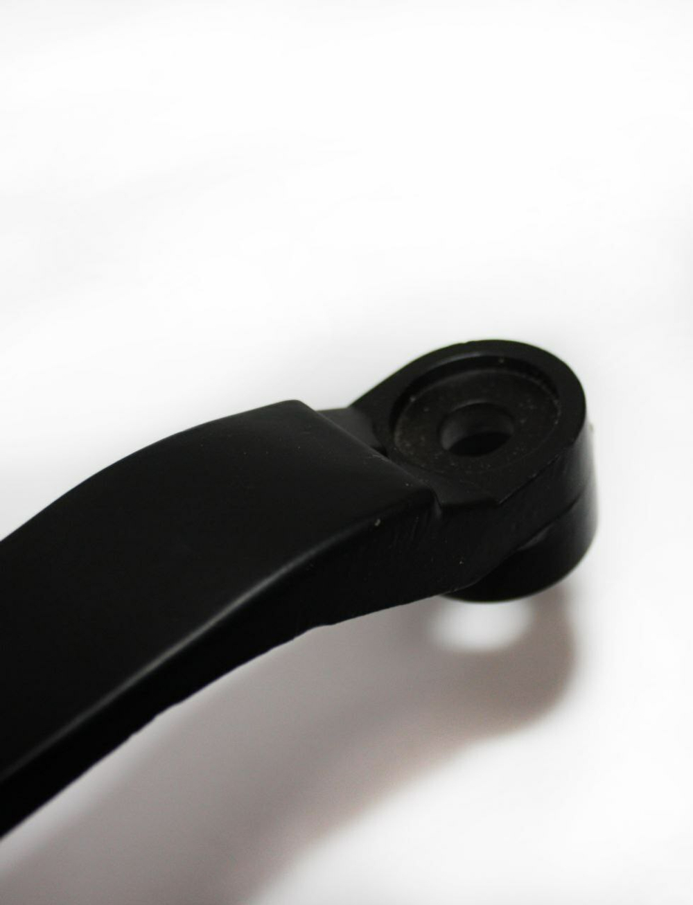 Поводок стеклоочистителя правый арт. T115205021  для Chery Tiggo / Чери Тигго