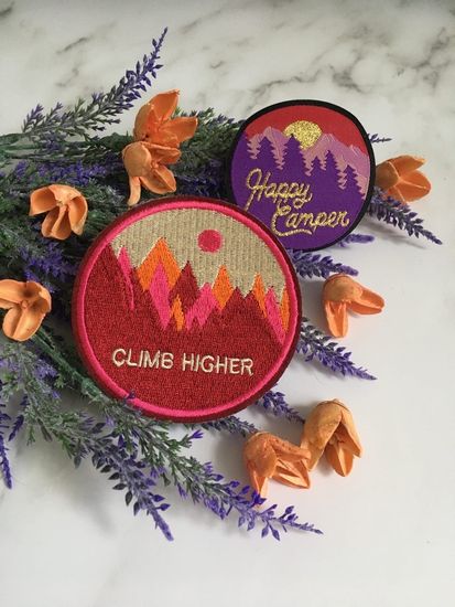 Термонаклейка на рюкзак и на одежду. Happy Camper