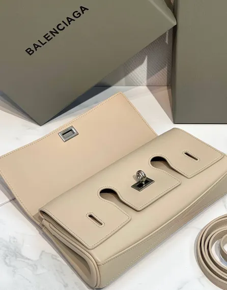 Клатч BALENCIAGA Bel Air