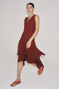 ZARA АСИММЕТРИЧНОЕ ПЛАТЬЕ В ПОЛОСКУ — ZW COLLECTION, ТЕМНЫЙ ЧЕРЕПИЧНЫЙ