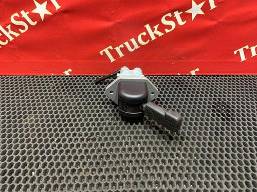 Кран ручного тормоза 2023г