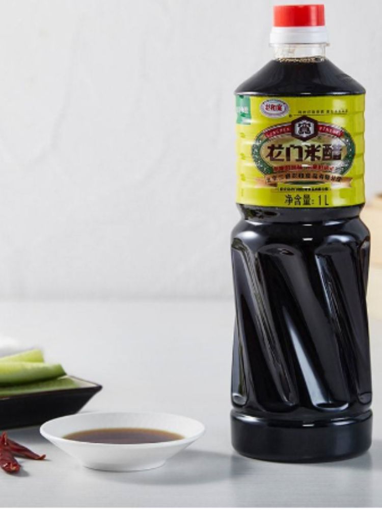 Уксус Longmen Longhekuan рисовый темный, 1 л