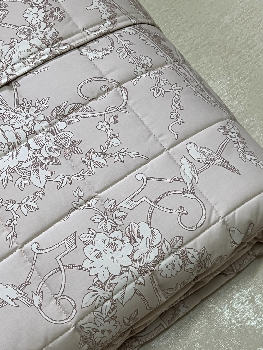 Покрывало 270х270 Dondi Saint Germen пудровое