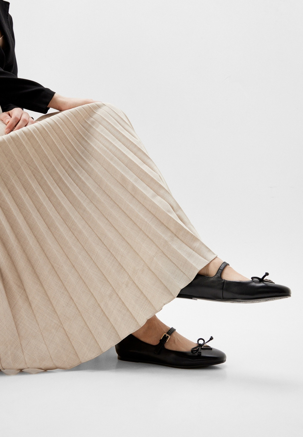 Балетки женские GUESS KAYRA