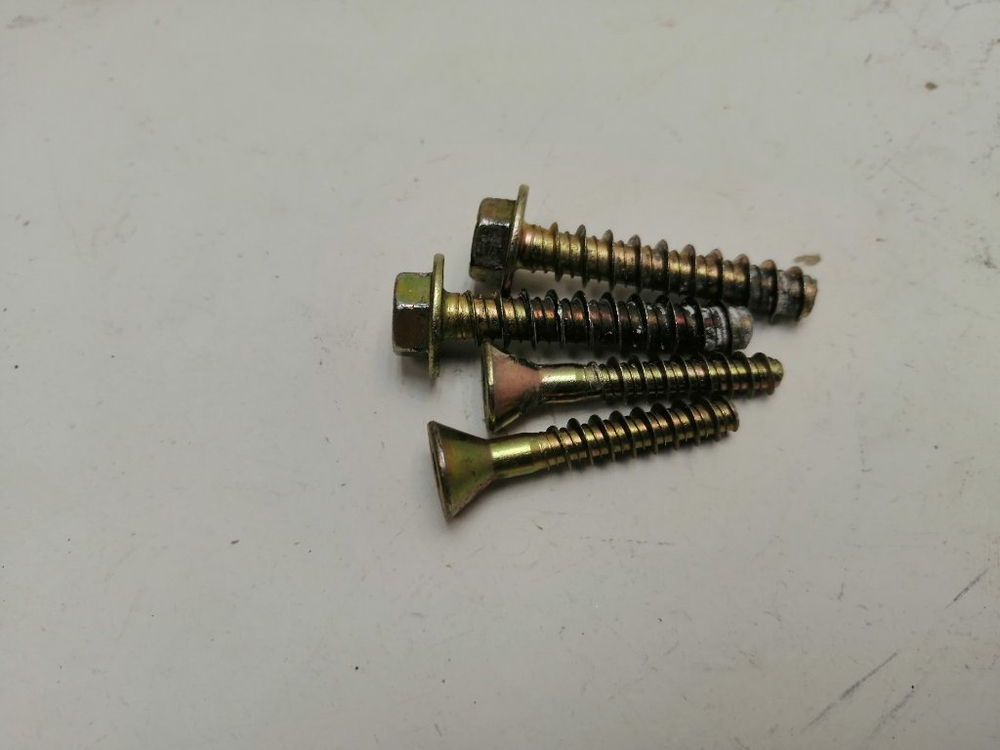 S1WTF3003A кт107 Крепеж и хомуты для стиральной машины Siemens S1WTF3003A б/у