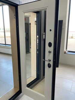 Дверь входная Портика Porta R-3 4/П61