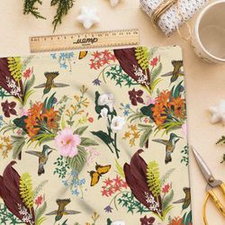 Ткань атлас колибри в цветах