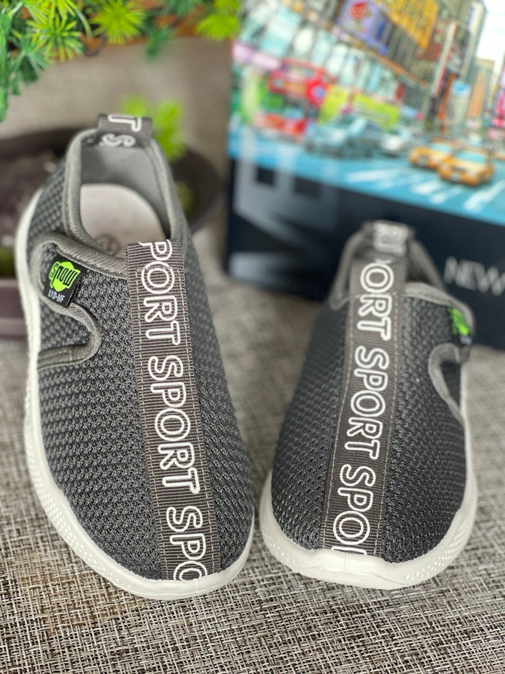 Слипоны на липучке