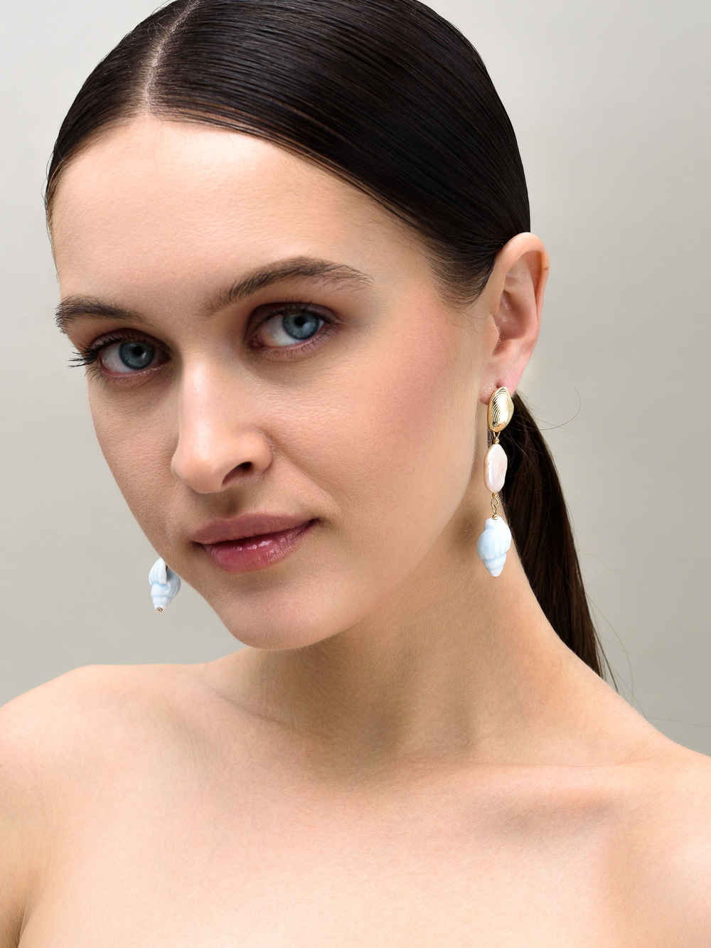 Серьги "Caramel shell pearl blue" Gold