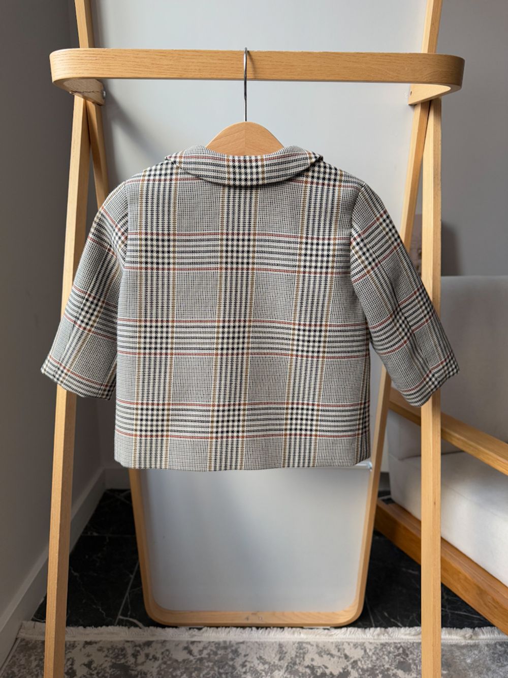 Шерстяной костюм Gucci, 86