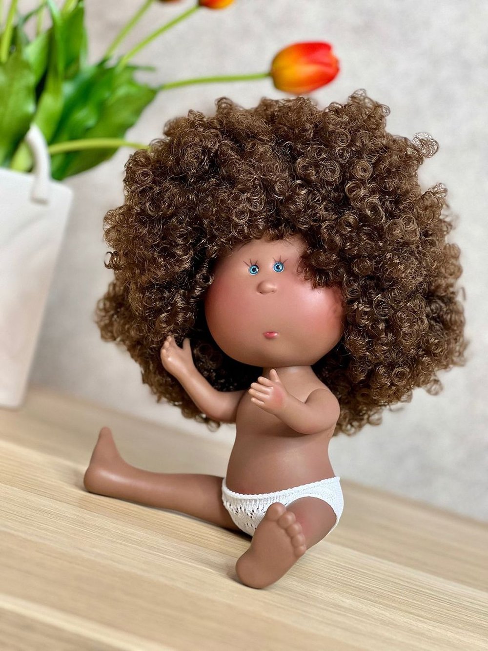 Кукла Nines виниловая 30см MIA без одежды (3000W11A1)