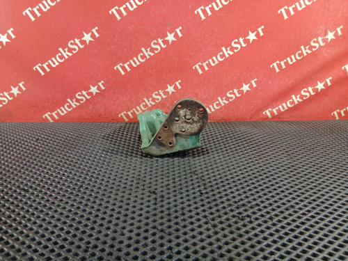 Кронштейн ролика натяжителя