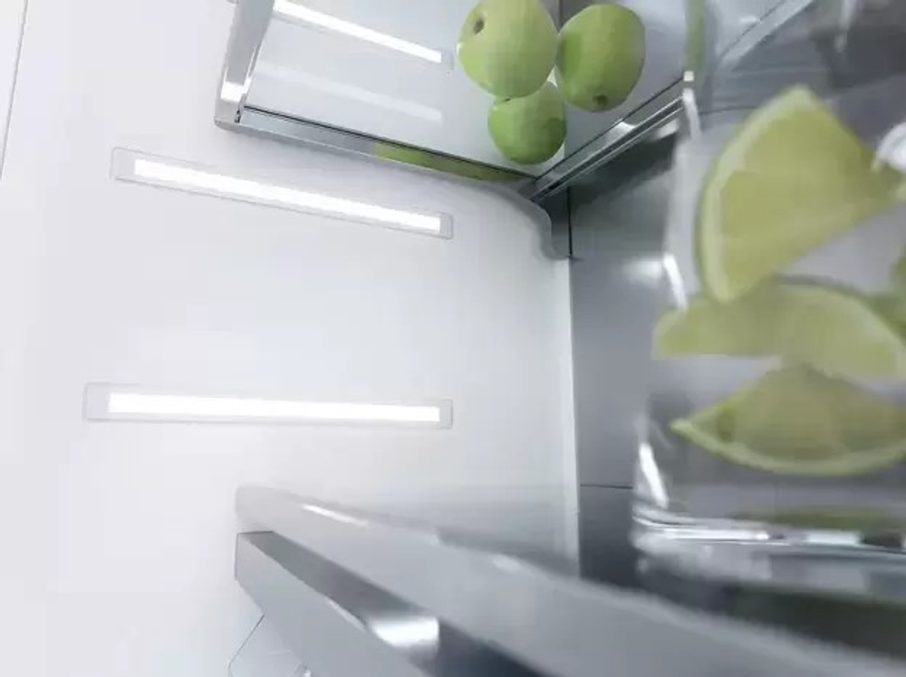 Встраиваемый холодильник Miele KF 2802 VI MasterCool