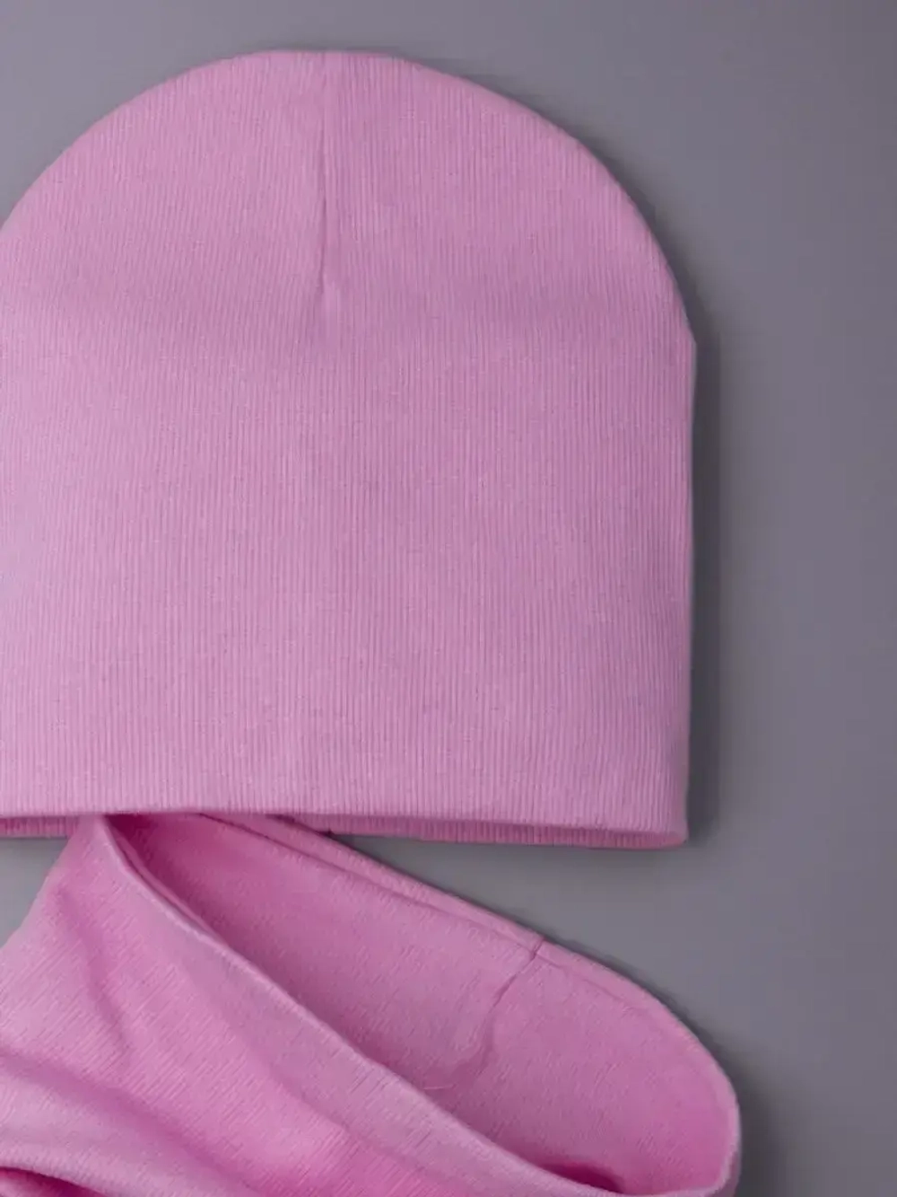 Шапка для девочки осенняя и снуд