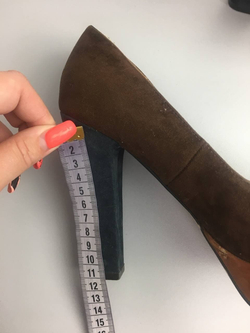 Туфли RONZO на каблуке 38 размер