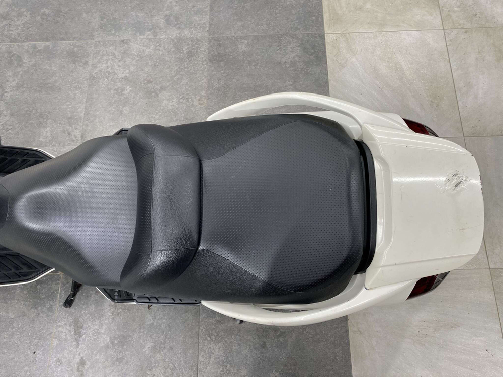 Suzuki Skywave 400 , 2006