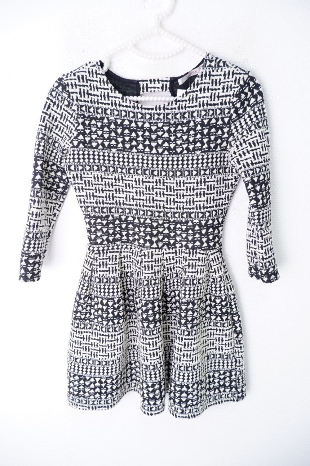 Платье Pull & Bear интересное 44 размер