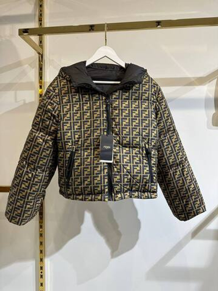 Двусторонний пуховик Fendi