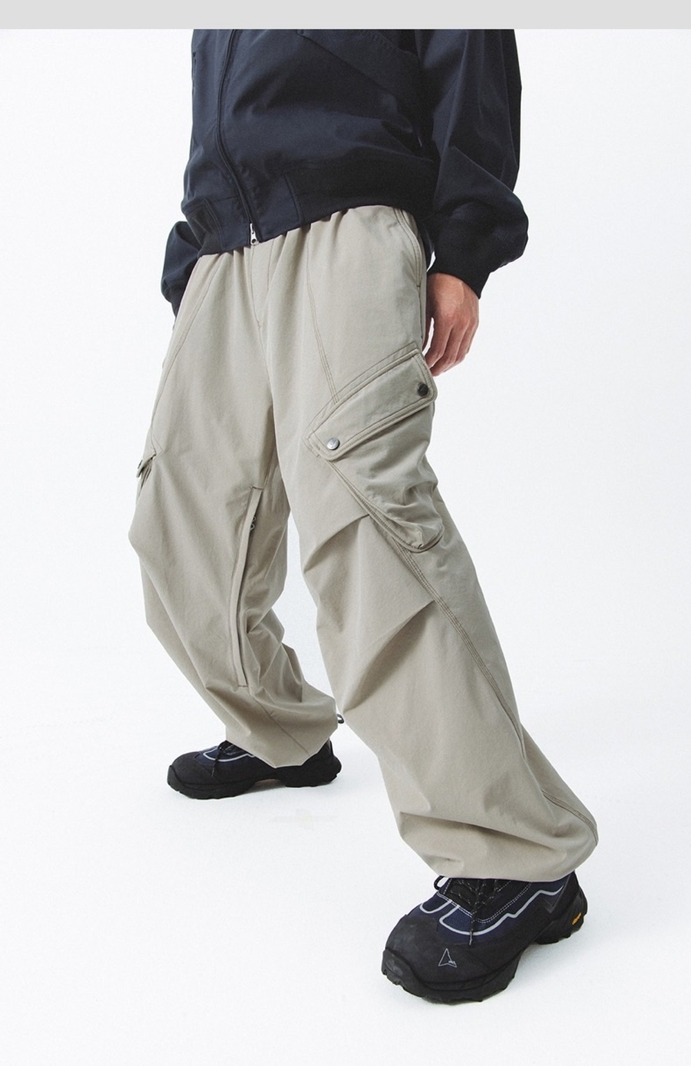 Брюки Nothomme Curved Pocket Cargo