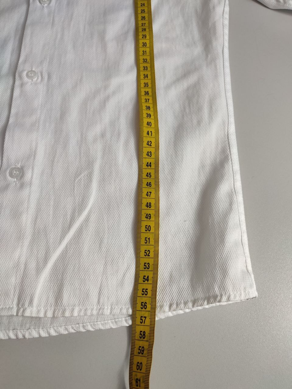 Рубашка светлая школьная, на 10 лет