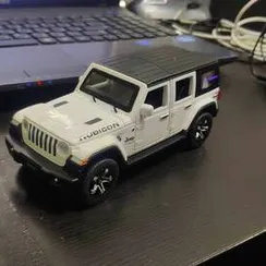Машинка металлическая инерционная 1:32 Jeep Wrangler Rubicon 15,5 см D21003