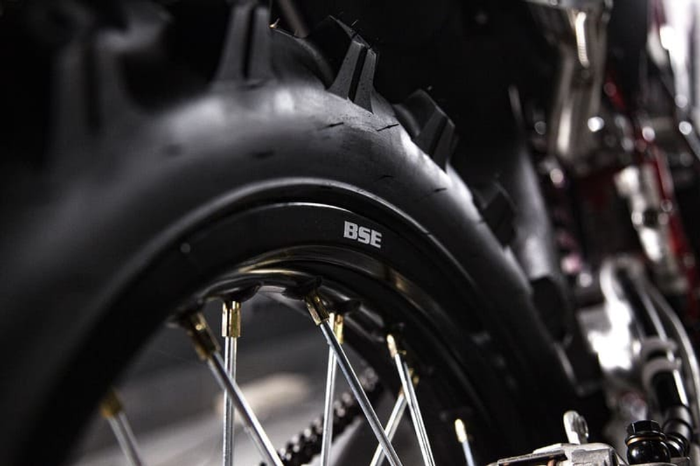 Мотоцикл кроссовый эндуро BSE RTC-300R Y 1.0