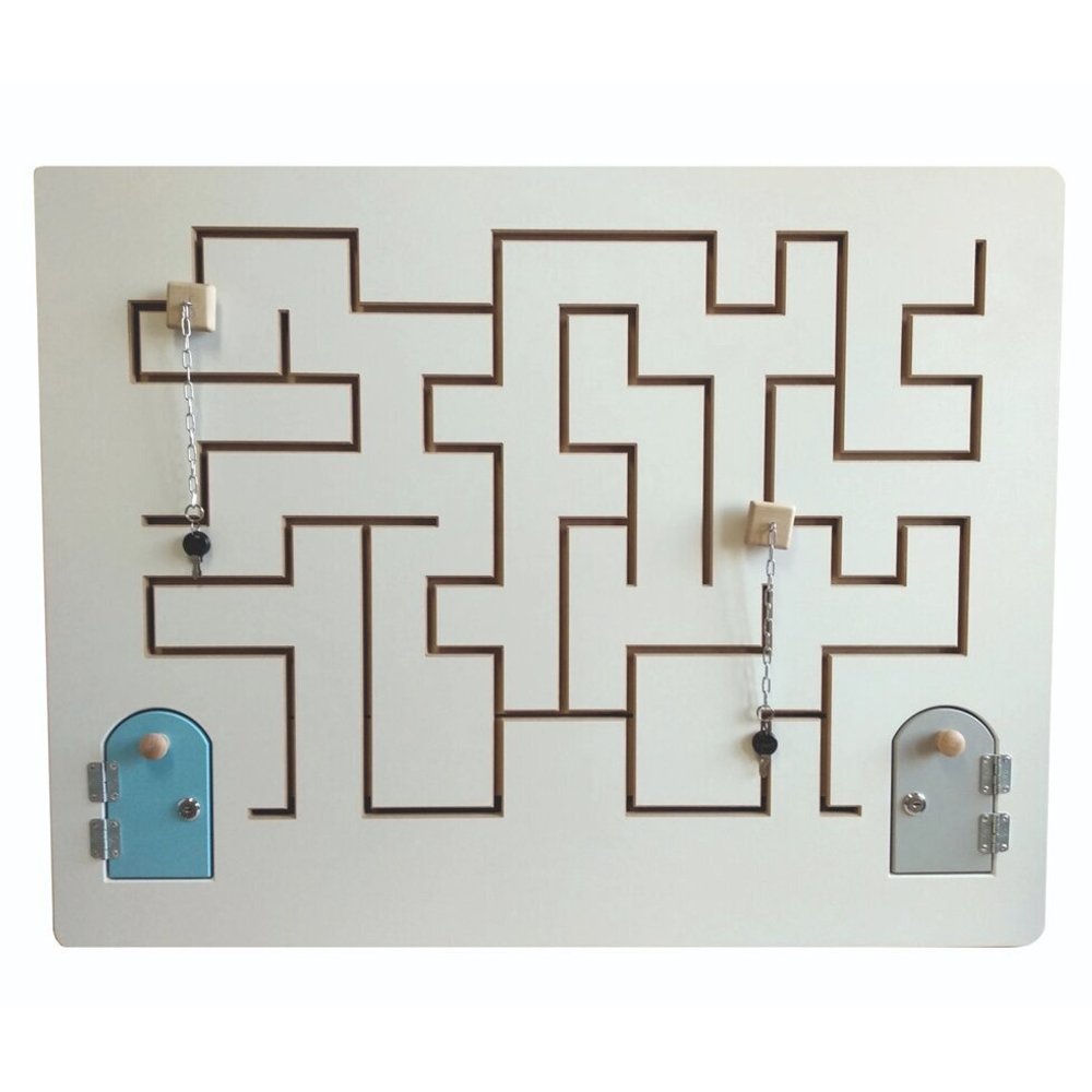 Развивающая панель "Лабиринт с ключами"