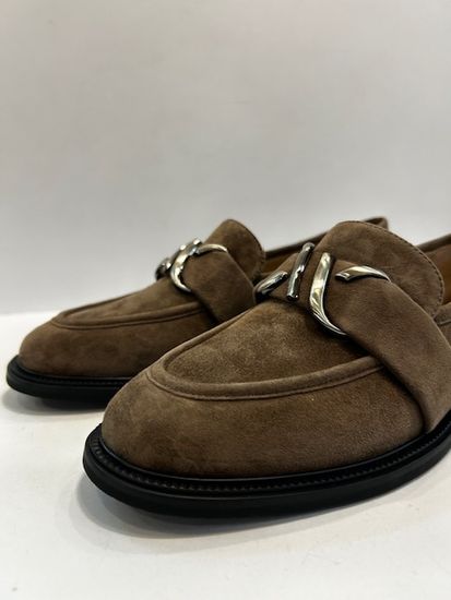 Лоферы женские