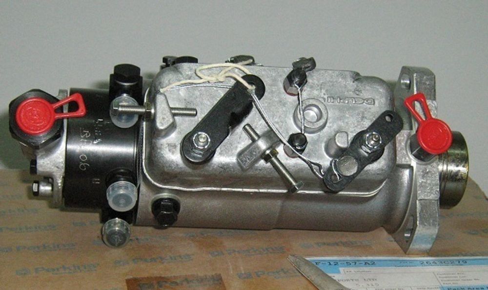 Топливный насос высокого давления, оригинал / INJECTION PUMP АРТ: 2643C279