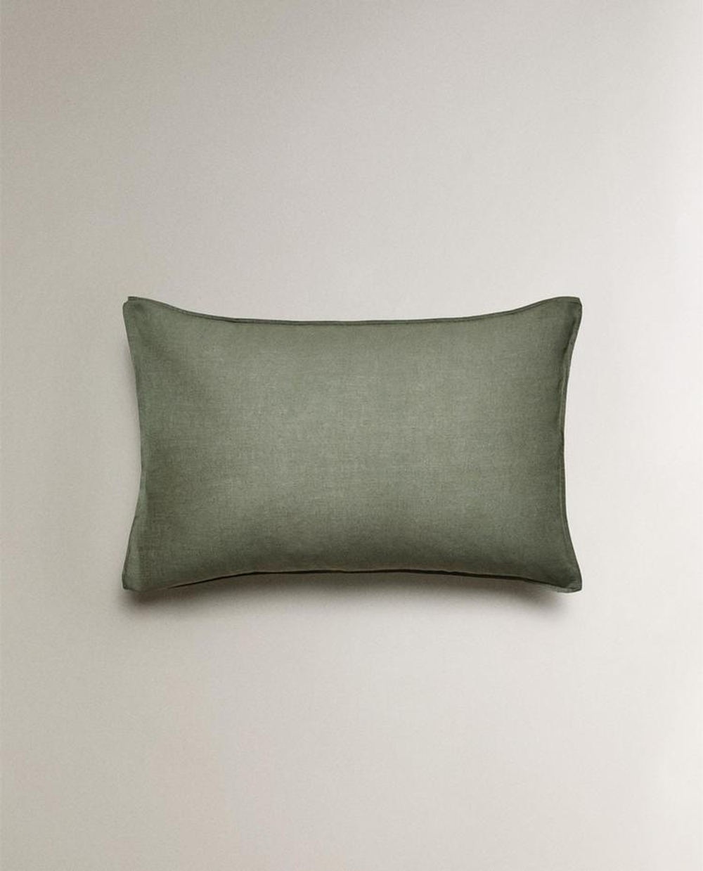 ZARA HOME ОДНОТОННАЯ НАВОЛОЧКА, ЗЕЛЕНЫЙ