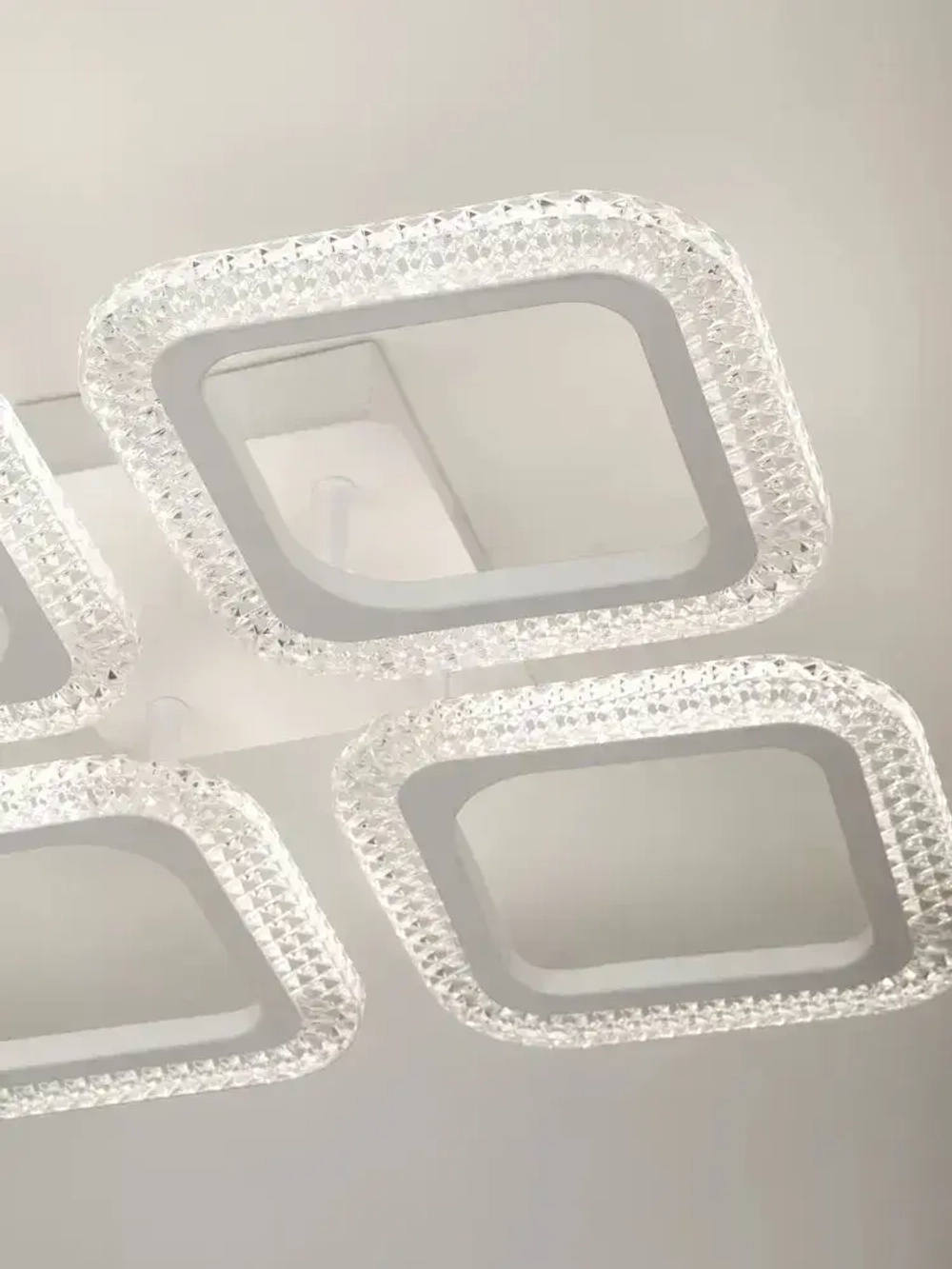 Люстра потолочная светодиодная с пультом ДУ Rivoli белая 64 Вт LED 2800К - 6200К, светильник на кухню, в детскую, в спальню