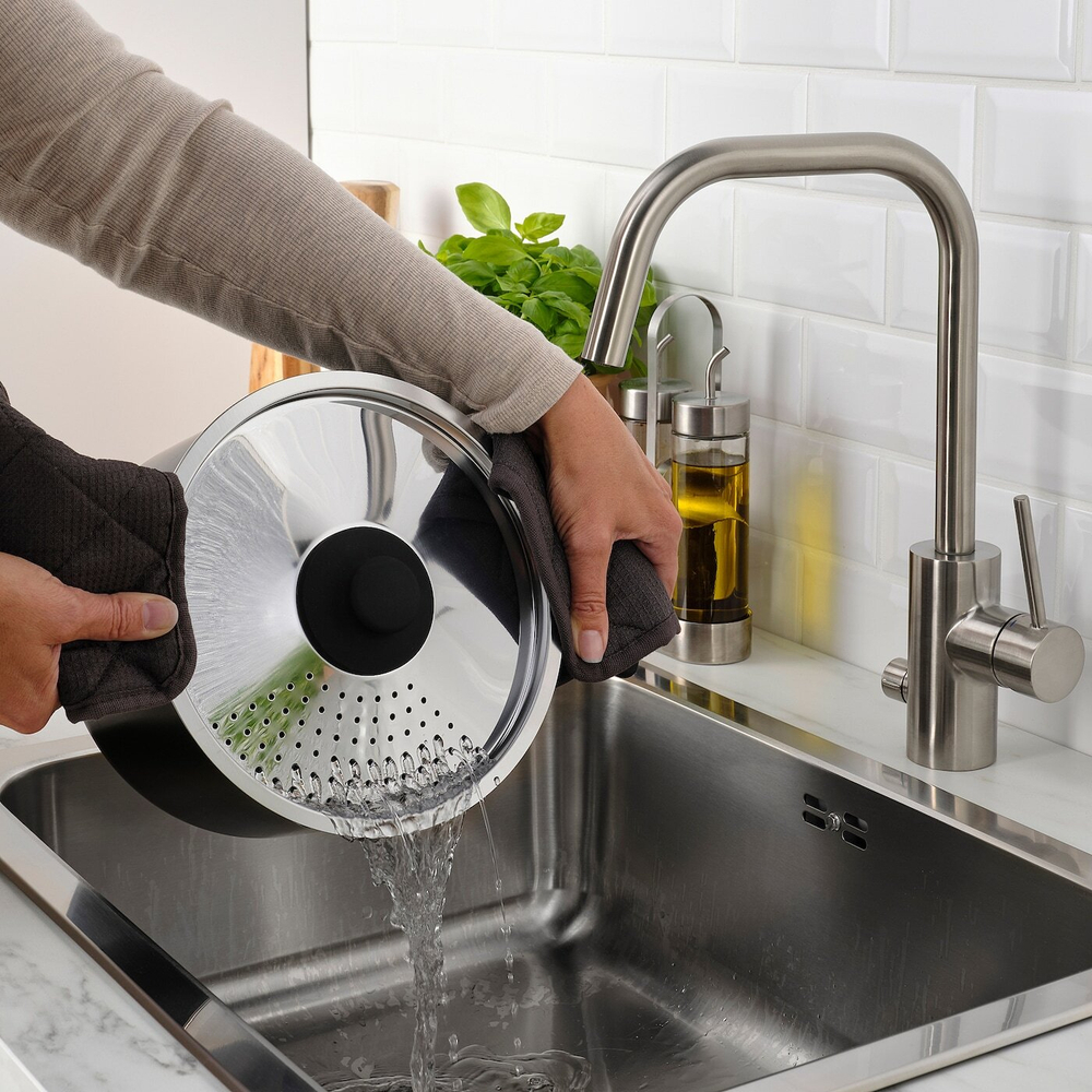 Кастрюля с крышкой IKEA HEMLAGAD (ХЕМЛАГАД), Черный, Алюминий, диаметр 25 см, 5 л