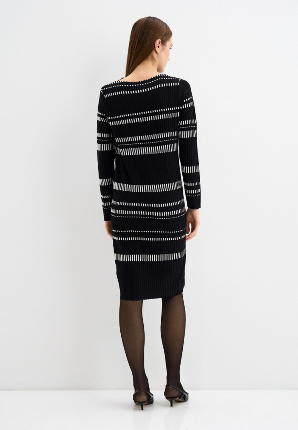 Платье из вискозы