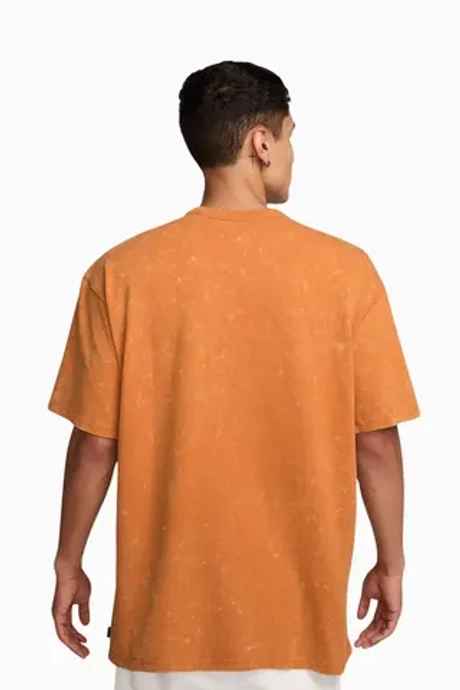 Футболка Nike Sportswear Premium Essentials Max90 - оранжевый