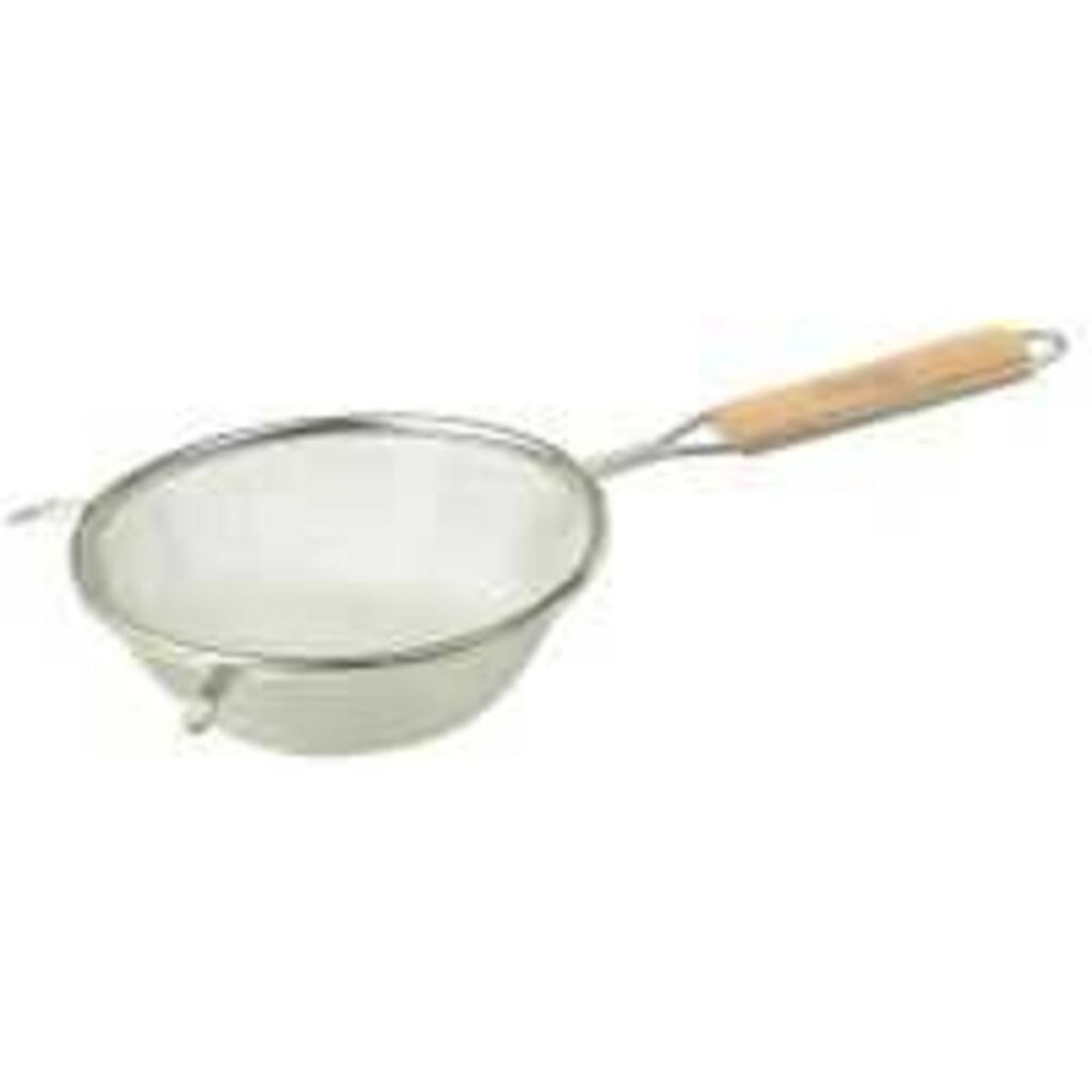 Сито 16 см нерж. с деревянной ручкой P.L. Proff Cuisine