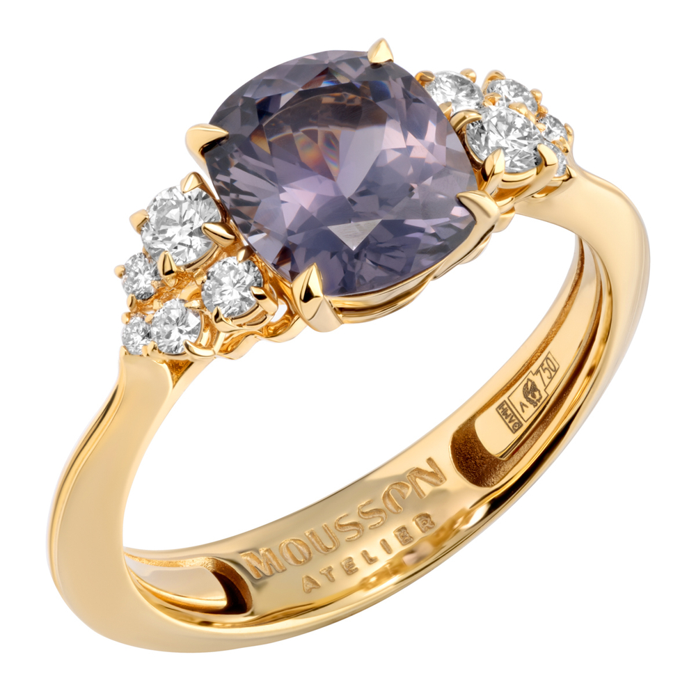 Кольцо Кольцо со Шпинелью и Бриллиантами, Желтое Золото 750