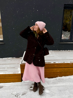 Шапка из мохера на шелке розового цвета