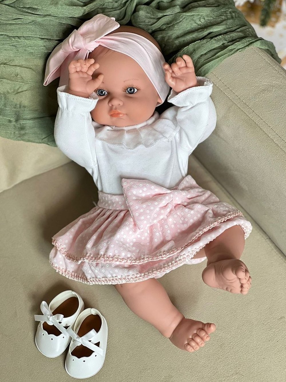 Кукла LAMAGIK виниловая 45см Alicia (46612)