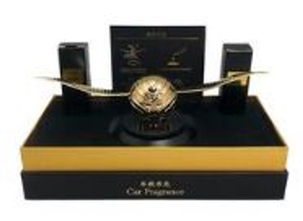 Ароматизатор-игрушка -на торпеду- Золотой СНИТЧ - солн батар (жидк)- 19167