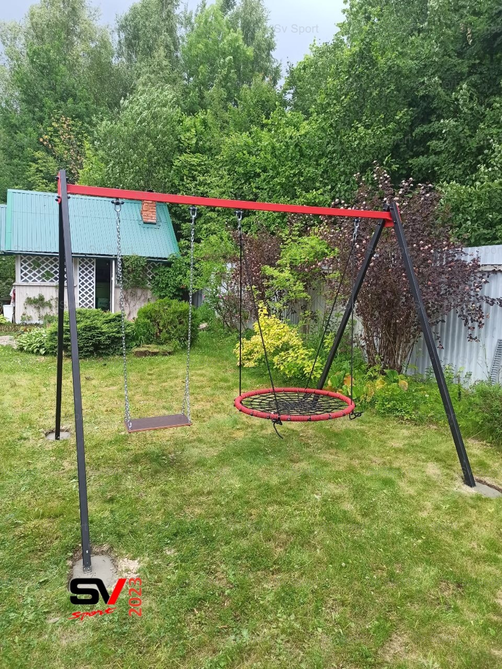 Монтаж уличных качелей Sv Sport