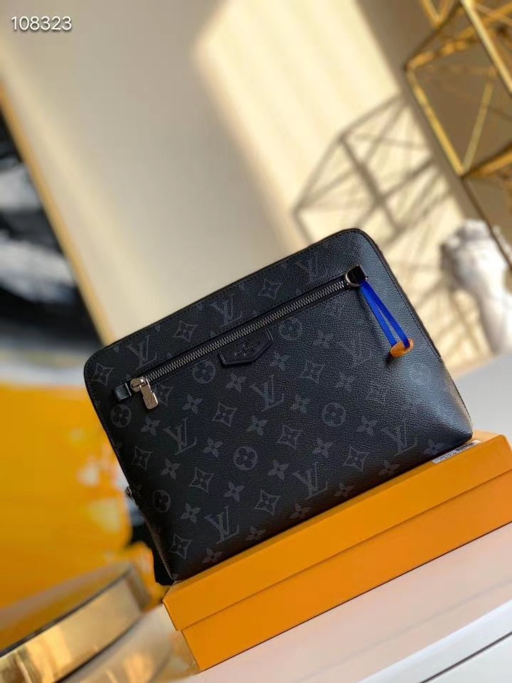Louis Vuitton Pouch