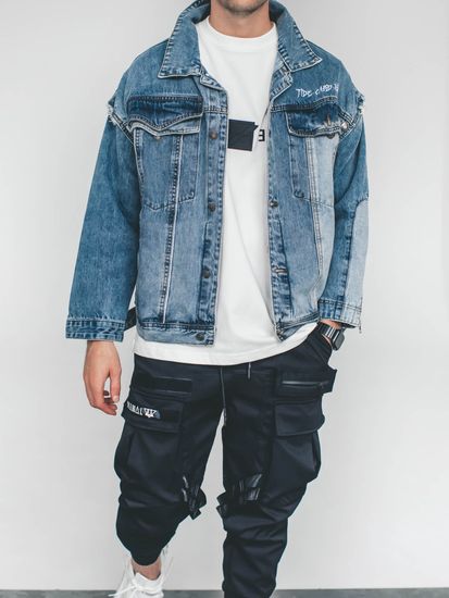 Как носить джинсовую куртку мужчинам и с чем сочетать