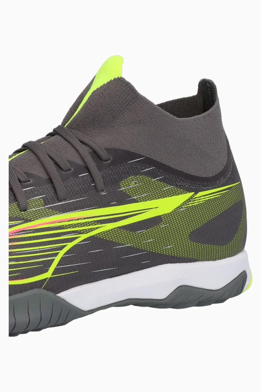 Сороконожки Puma Ultra 5 Match+ TT - черный