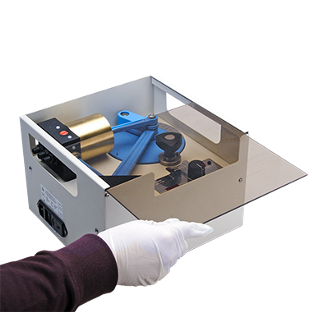 Аппарат ИВЛ для работы с котами и кроликами